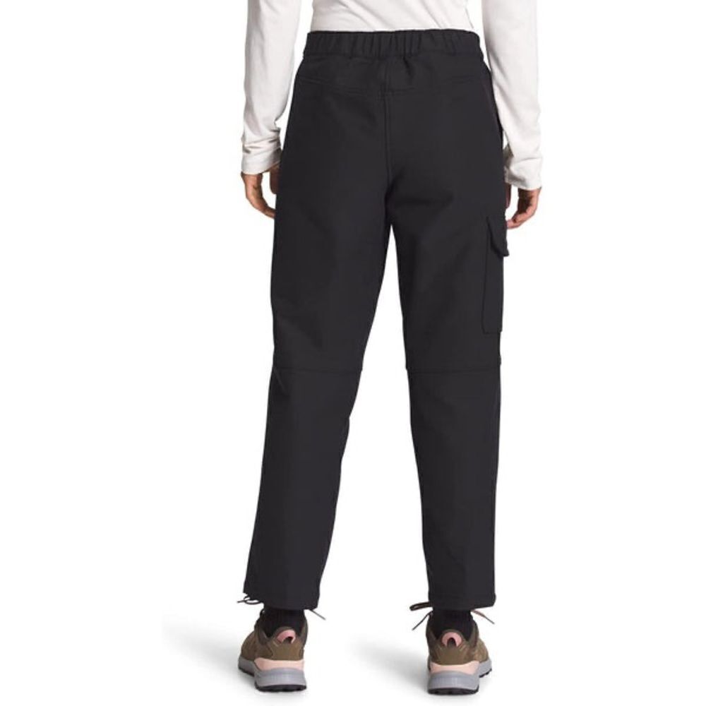 The North Face women’s black Camden windwall pant